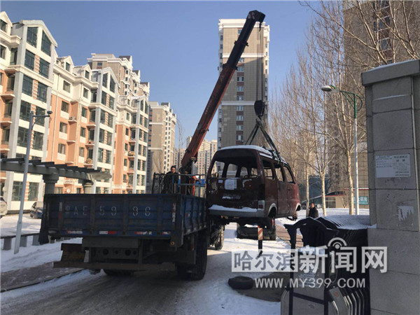 南岗区营造整洁节日空间 街路庭院"梳妆"迎新春